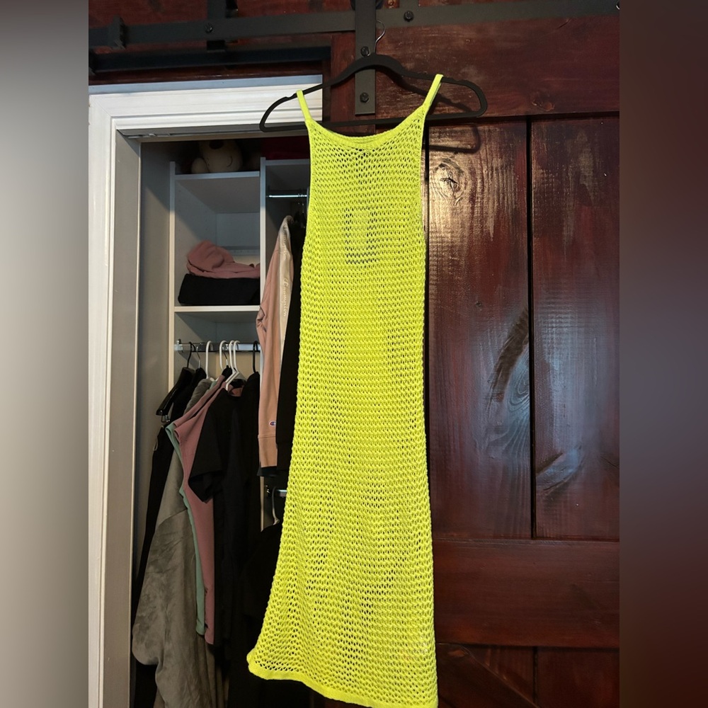 PrettyLittleThing Neon Yellow Maxi Dress